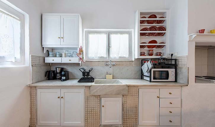 Πλήρως εξοπλισμένη κουζίνα