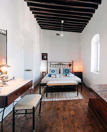 Διαμέρισμα Σάλα στο YiaYias home στη Σίφνο - Υπνοδωμάτιο