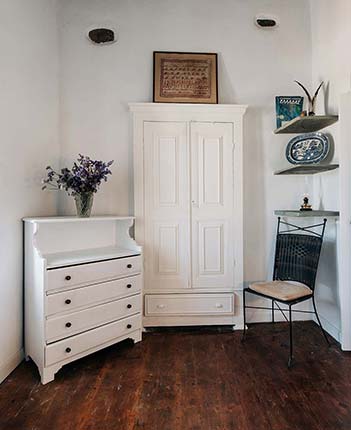 Γωνία με vintage διακόσμηση στο διαμέρισμα Σάλα